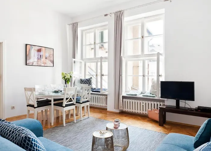 Spacious Apartment in Krakow Old Town