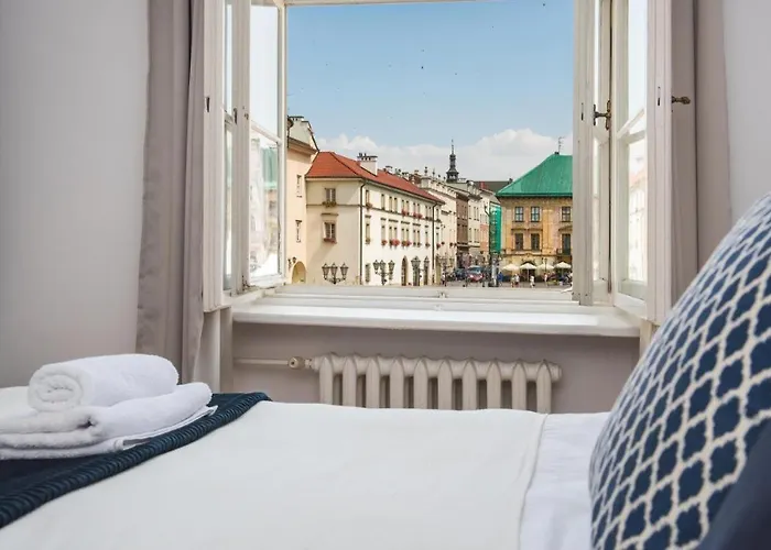 Spacious Apartment in Krakow Old Town